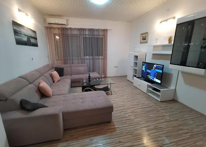 Rosa Apartamento Solin