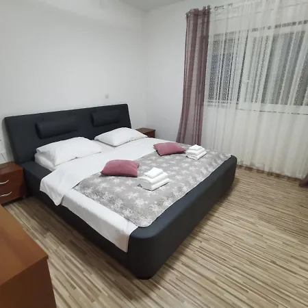 Apartment Rosa *